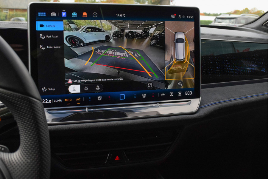 Volkswagen Passat Variant 1.5 eHybrid R-Line / Signature/ Harman Kardon/ Panoramadak / Trekhaak/ 200kW (272PK)