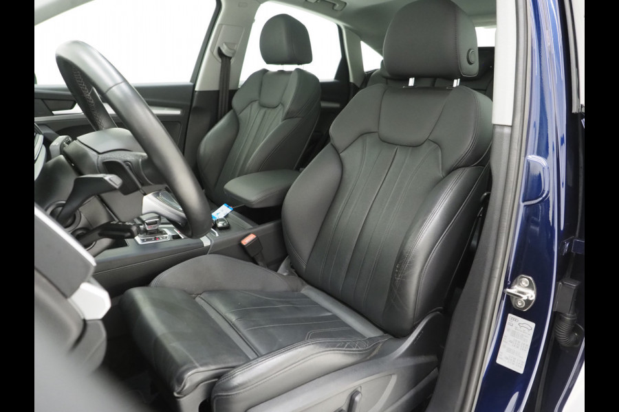 Audi Q5 Sportback 50 TFSI e Full Black | Panoramadak | Trekhaak | Leder | Camera | Memory | Keyless | Adaptive Cruise | Carplay