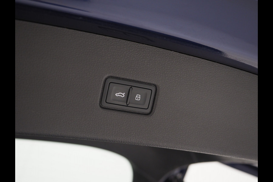 Audi Q5 Sportback 50 TFSI e Full Black | Panoramadak | Trekhaak | Leder | Camera | Memory | Keyless | Adaptive Cruise | Carplay