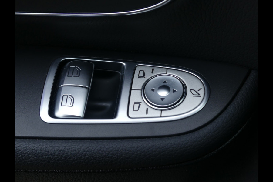Mercedes-Benz V-Klasse 250d Lang Dubbel Cabine LED/Leer/Trekhaak/Elek deuren