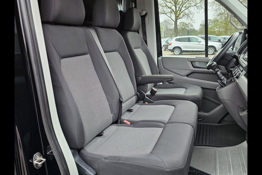 Volkswagen Crafter 35 2.0 TDI L3H3 Comfortline | Trekhaak | Camera | App-connect | Criuse | Bijrijdersbank |