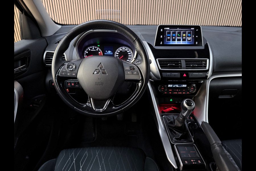 Mitsubishi Eclipse Cross 1.5 DI-T First Edition - HUD - Lane