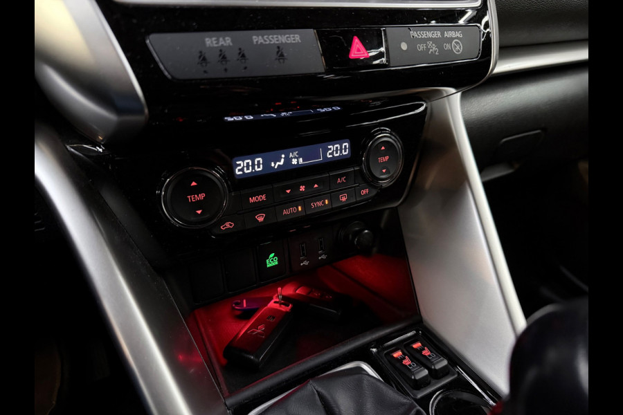 Mitsubishi Eclipse Cross 1.5 DI-T First Edition - HUD - Lane