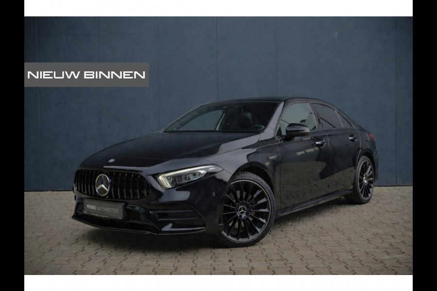 Mercedes-Benz A-Klasse 200 Business Solution AMG | Stoelverwarming | Camera | Keyless | Apple Carplay | Navigatie | Parkeersensoren | LED | BTW |