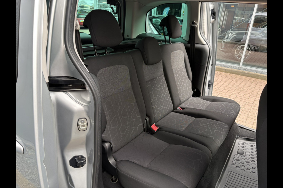 Peugeot Partner Tepee 1.2 PureTech 110pk Active 2XSCHUIFDEUR/AIRCO/CRUISE/TREKHAAK