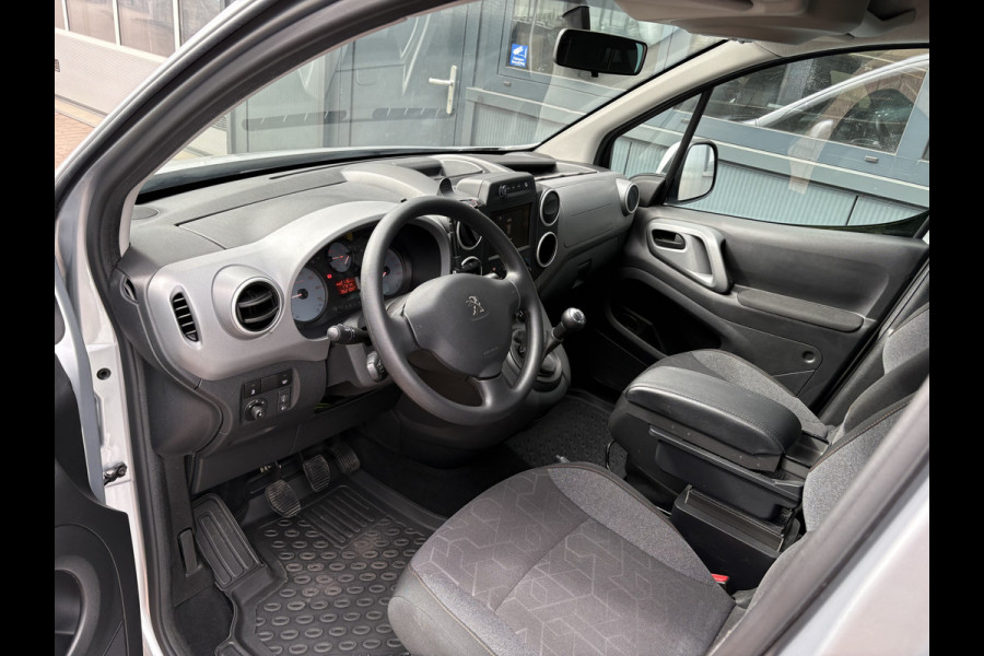 Peugeot Partner Tepee 1.2 PureTech 110pk Active 2XSCHUIFDEUR/AIRCO/CRUISE/TREKHAAK