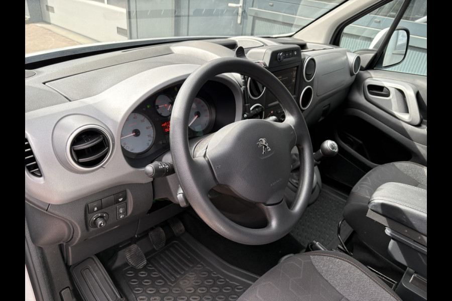 Peugeot Partner Tepee 1.2 PureTech 110pk Active 2XSCHUIFDEUR/AIRCO/CRUISE/TREKHAAK
