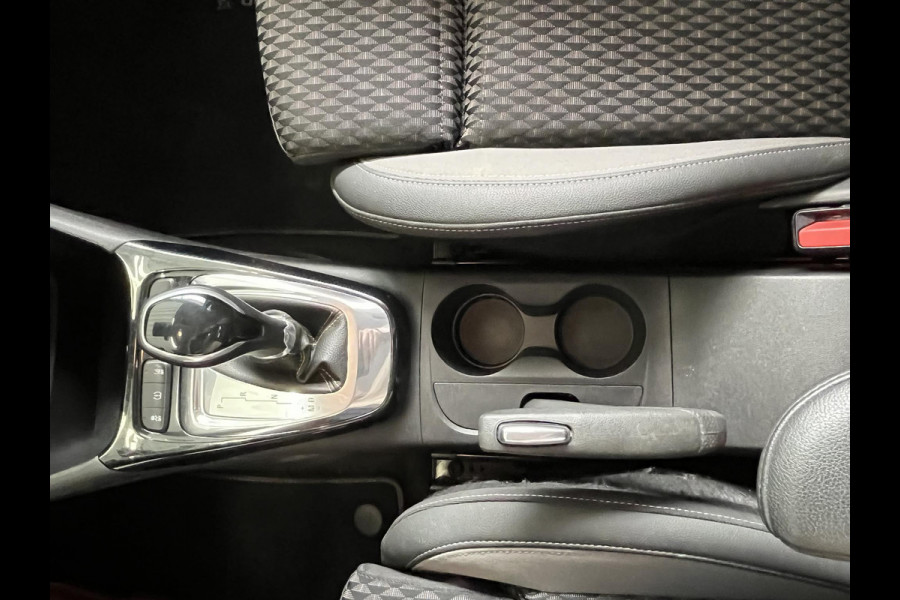 Opel Crossland X 1.2 Turbo Innovation Achteruitrijcamera, stoelverwarming, stuurverwarming en voorruitverwarming