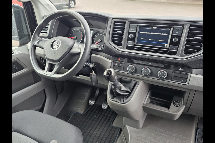 Volkswagen Crafter 35 2.0 TDI L3H3 Comfortline | Trekhaak | Camera | App-connect | Criuse | Bijrijdersbank |