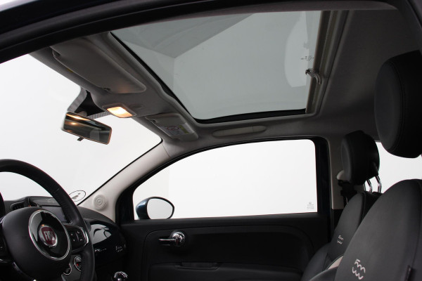 Fiat 500 1.2 Lounge Navigatie Climate Control Lederen Bekleding Panoramadak Cruise Control Bluetooth Parkeersensoren Lichtmetalen velgen