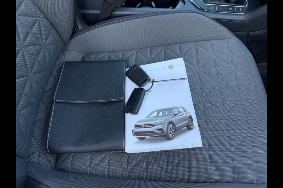 Volkswagen Tiguan 1.4 TSI eHybrid ACC/PDC V&A/LMV/NAVI/PANO