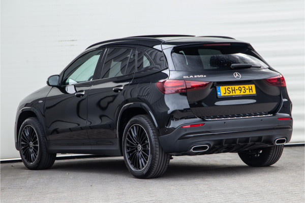 Mercedes-Benz GLA 250 e AMG Premium, Pano, Distronic, Nightpakket 2025
