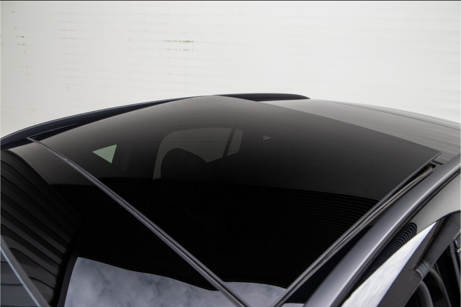 Mercedes-Benz GLA 250 e AMG Premium, Pano, Distronic, Nightpakket 2025