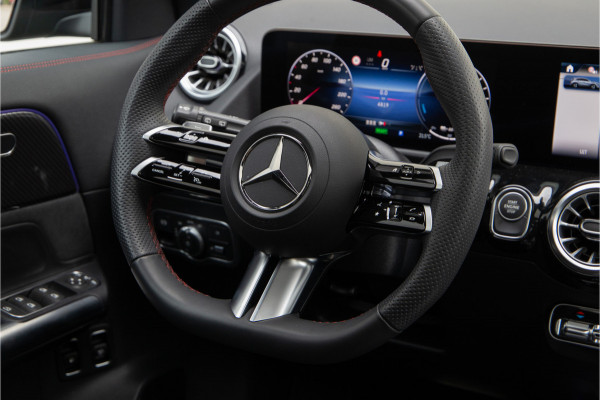 Mercedes-Benz GLA 250 e AMG Premium, Pano, Distronic, Nightpakket 2025