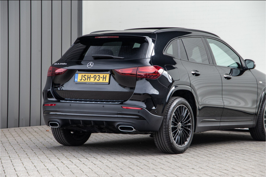 Mercedes-Benz GLA 250 e AMG Premium, Pano, Distronic, Nightpakket 2025