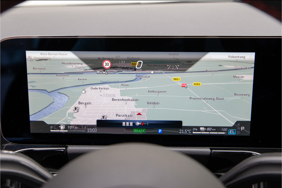 Mercedes-Benz GLA 250 e AMG Premium, Pano, Distronic, Nightpakket 2025