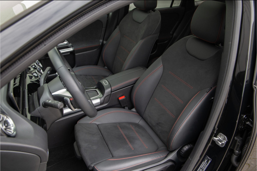 Mercedes-Benz GLA 250 e AMG Premium, Pano, Distronic, Nightpakket 2025