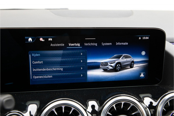 Mercedes-Benz GLA 250 e AMG Premium, Pano, Distronic, Nightpakket 2025