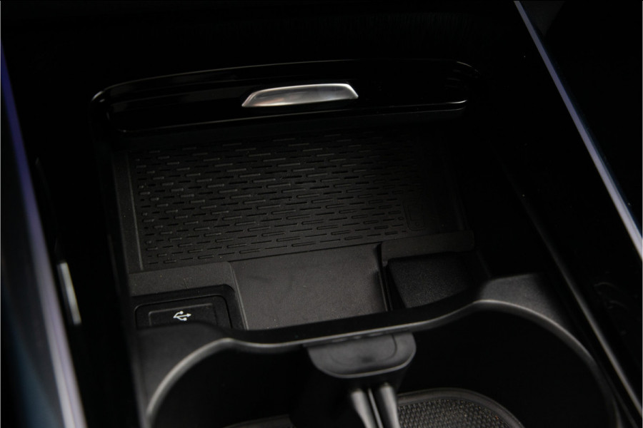 Mercedes-Benz GLA 250 e AMG Premium, Pano, Distronic, Nightpakket 2025