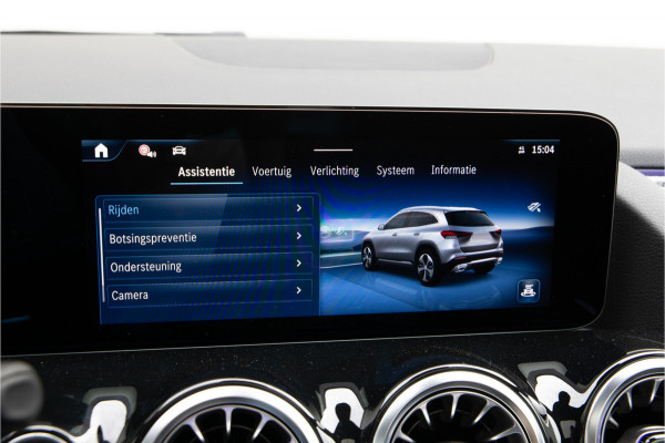 Mercedes-Benz GLA 250 e AMG Premium, Pano, Distronic, Nightpakket 2025