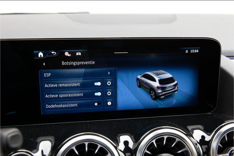 Mercedes-Benz GLA 250 e AMG Premium, Pano, Distronic, Nightpakket 2025