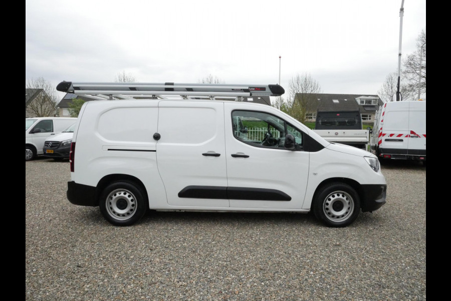 Opel Combo 1.5D 100PK, L2, Airco, 2 x Schuifdeur, Inrichting
