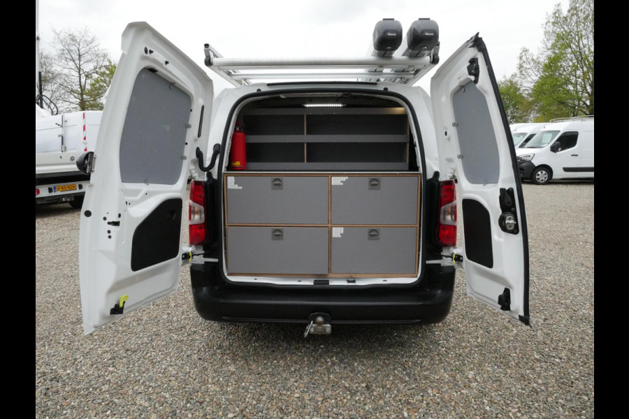 Opel Combo 1.5D 100PK, L2, Airco, 2 x Schuifdeur, Inrichting