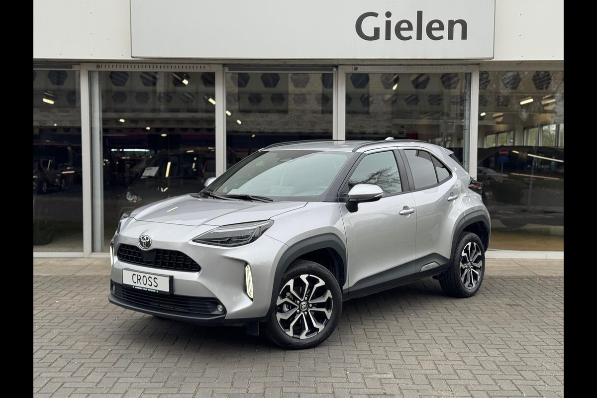 Toyota Yaris Cross 1.5 Hybrid First Edition Plus | Stoel + Stuurverwarming, Groot scherm, Keyless, 17 inch, Apple CarPlay/Android Auto