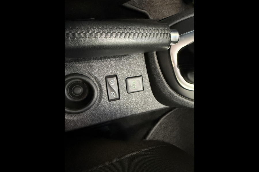 Renault Captur 1.3 TCe Intens Trekhaak Camera Stoelverwarming PDC