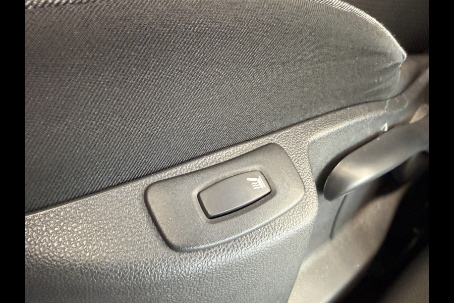 Renault Captur 1.3 TCe Intens Trekhaak Camera Stoelverwarming PDC