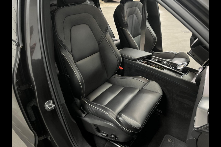 Volvo XC60 2.0 T6 Plug-in hybrid AWD Plus Dark Long range | Adapt. cruise | Open dak | Stuur-/stoelverwarming | Achteruitrij camera