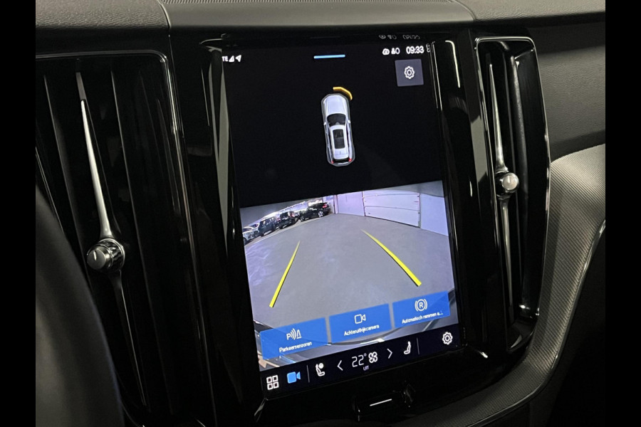 Volvo XC60 2.0 T6 Plug-in hybrid AWD Plus Dark Long range | Adapt. cruise | Open dak | Stuur-/stoelverwarming | Achteruitrij camera