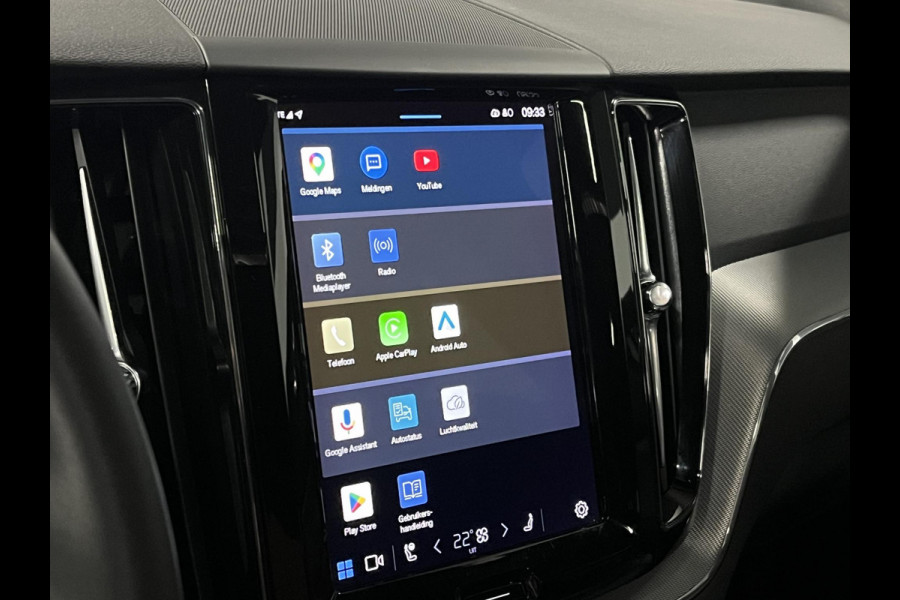 Volvo XC60 2.0 T6 Plug-in hybrid AWD Plus Dark Long range | Adapt. cruise | Open dak | Stuur-/stoelverwarming | Achteruitrij camera
