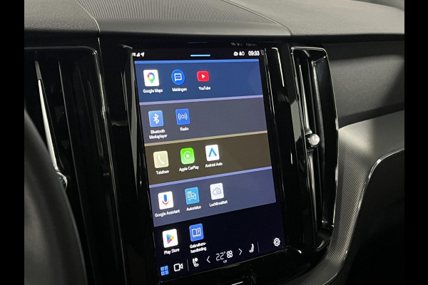 Volvo XC60 2.0 T6 Plug-in hybrid AWD Plus Dark Long range | Adapt. cruise | Open dak | Stuur-/stoelverwarming | Achteruitrij camera