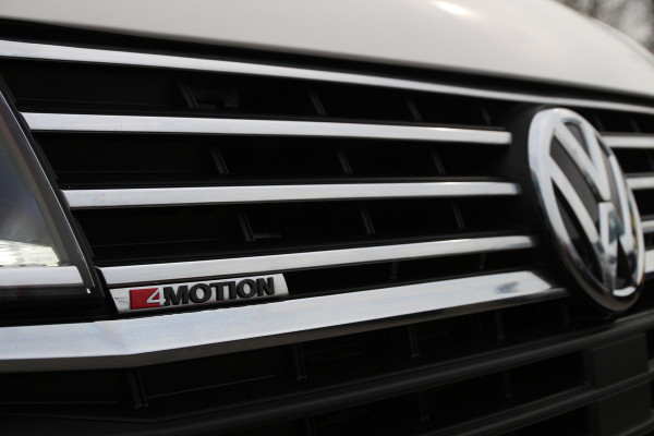 Volkswagen Transporter 2.0 TDI Bulli | Aut. | DC | 4Motion | 2x Schuifdeur | Navi | Clima..