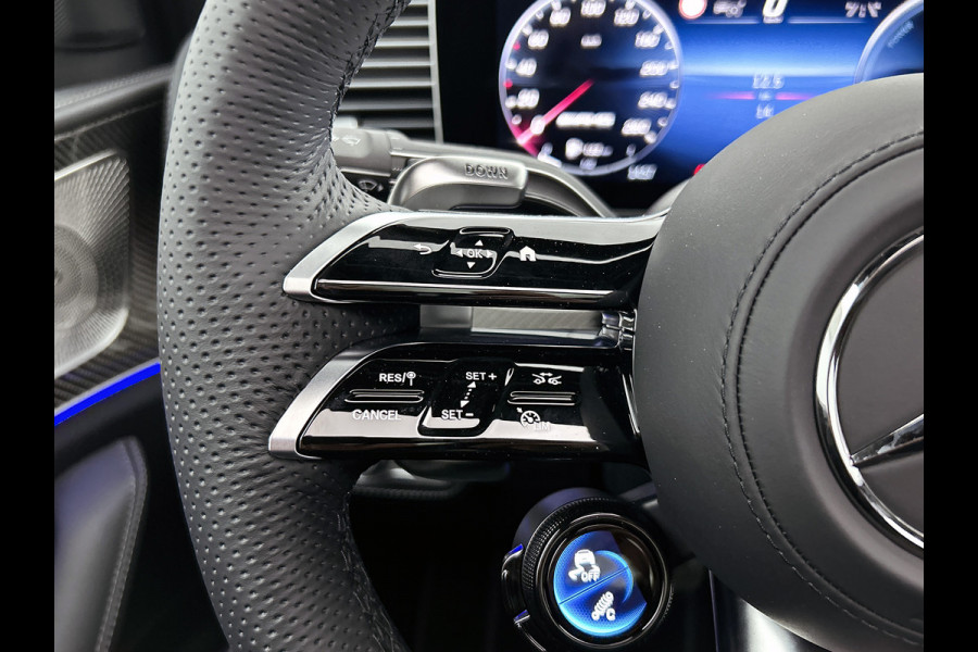Mercedes-Benz GLE AMG 53 Hybrid 4MATIC+ Night Edition Premium Plus | Remklauwen Rood | Winterpakket | Sierelementen AMG carbon | Magic Vision Control | Trekhaak | 22 inch kruisspaaks AMG-velgen | Verlichte treeplanken |