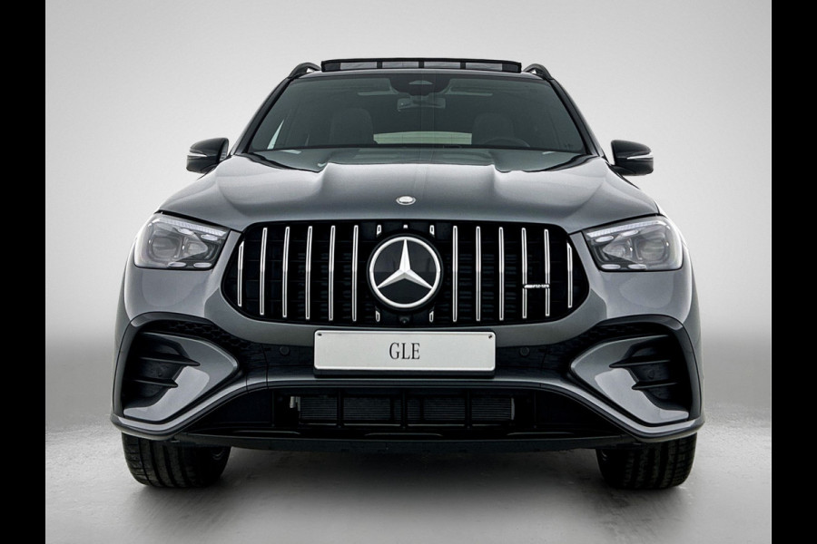 Mercedes-Benz GLE AMG 53 Hybrid 4MATIC+ Night Edition Premium Plus | Remklauwen Rood | Winterpakket | Sierelementen AMG carbon | Magic Vision Control | Trekhaak | 22 inch kruisspaaks AMG-velgen | Verlichte treeplanken |