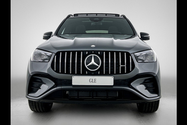 Mercedes-Benz GLE AMG 53 Hybrid 4MATIC+ Night Edition Premium Plus | Remklauwen Rood | Winterpakket | Sierelementen AMG carbon | Magic Vision Control | Trekhaak | 22 inch kruisspaaks AMG-velgen | Verlichte treeplanken |