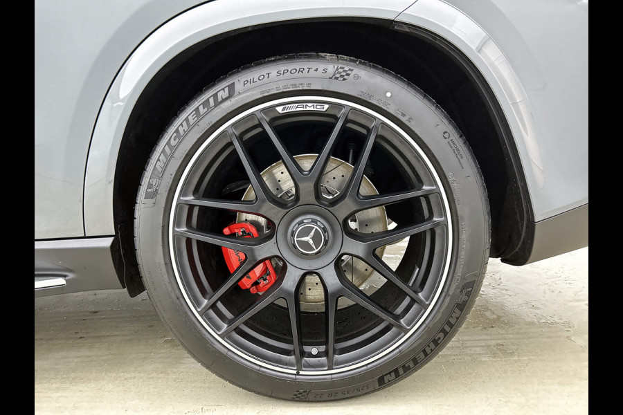 Mercedes-Benz GLE AMG 53 Hybrid 4MATIC+ Night Edition Premium Plus | Remklauwen Rood | Winterpakket | Sierelementen AMG carbon | Magic Vision Control | Trekhaak | 22 inch kruisspaaks AMG-velgen | Verlichte treeplanken |