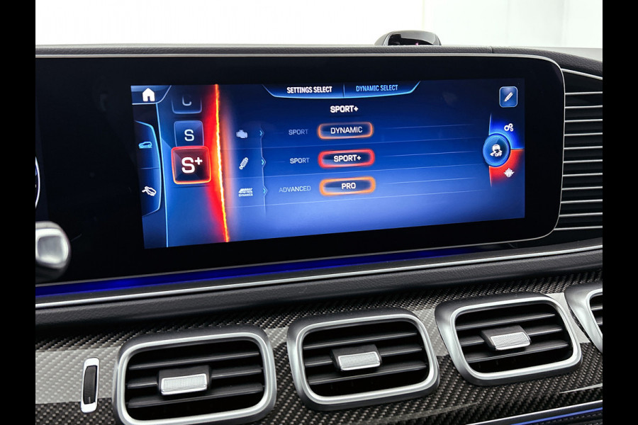 Mercedes-Benz GLE AMG 53 Hybrid 4MATIC+ Night Edition Premium Plus | Remklauwen Rood | Winterpakket | Sierelementen AMG carbon | Magic Vision Control | Trekhaak | 22 inch kruisspaaks AMG-velgen | Verlichte treeplanken |