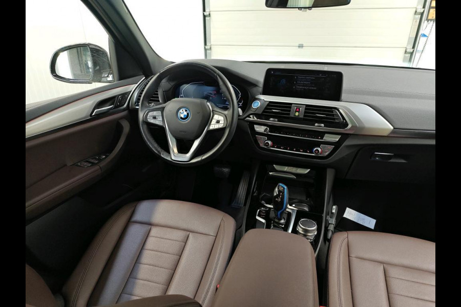 BMW iX3 Executive 80 kWh NL-AUTO SHADOW LINE | PANODAK | LEDER