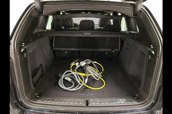 BMW iX3 Executive 80 kWh NL-AUTO SHADOW LINE | PANODAK | LEDER