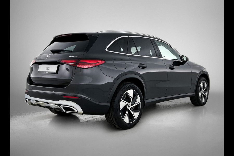 Mercedes-Benz GLC 300e 4MATIC Business Solution Luxury | Advanced pakket | Trekhaak | Sierdelen ruitlook zilvergrijs | Smartphone-integratie | Stoelverwarming | Sfeerverlichting | Warmtewerend, donkergetint glas |