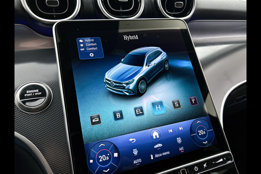 Mercedes-Benz GLC 300e 4MATIC Business Solution Luxury | Advanced pakket | Trekhaak | Sierdelen ruitlook zilvergrijs | Smartphone-integratie | Stoelverwarming | Sfeerverlichting | Warmtewerend, donkergetint glas |