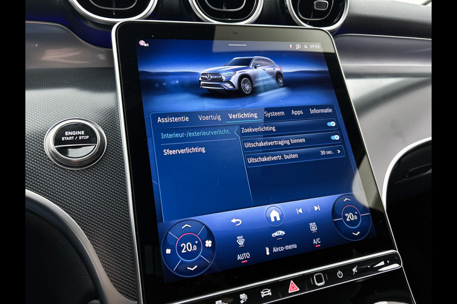 Mercedes-Benz GLC 300e 4MATIC Business Solution Luxury | Advanced pakket | Trekhaak | Sierdelen ruitlook zilvergrijs | Smartphone-integratie | Stoelverwarming | Sfeerverlichting | Warmtewerend, donkergetint glas |