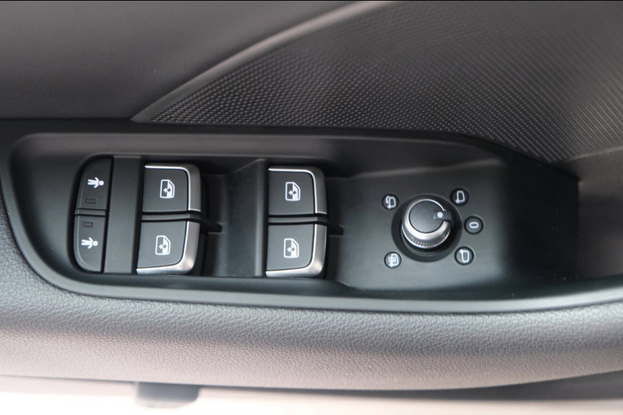 Audi A3 Limousine 35 TFSI CoD Advance Sport 2x S-Line Automaat - N.A.P. Airco, Cruise, PDC.