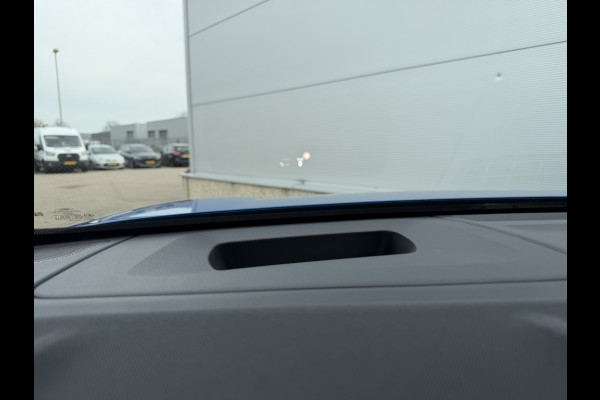 Ford Capri Premium Extanded Range RWD 77 kWh DRIVERPACK! WARMTEPOMP! WINTER