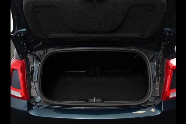 Fiat 500C 1.0 Hybrid Vita Cabrio Airco LED Parkeersensoren achter Cruise control Radio Apple Carplay/ Android Auto