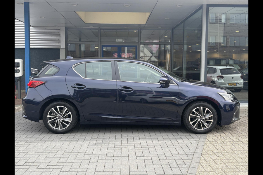 Lexus CT 200h Ultimate Edition 136pk | Achteruitrijcamera | Climate Control | Xenon | PDC |