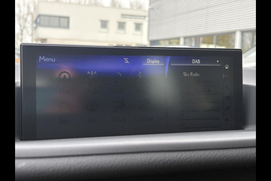 Lexus CT 200h Ultimate Edition 136pk | Achteruitrijcamera | Climate Control | Xenon | PDC |